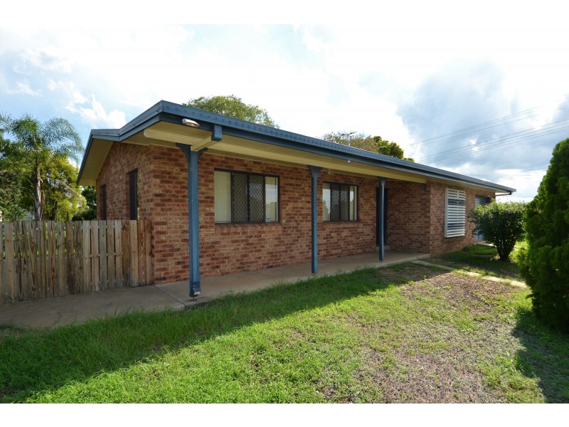62 Johnson Rd, Gracemere QLD 4702