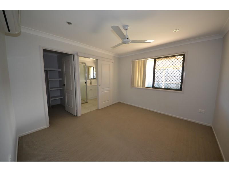 4 Justin St, Gracemere QLD 4702