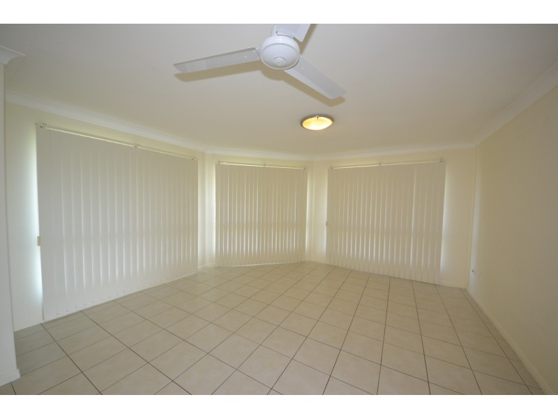 8 Zamia Way, Gracemere QLD 4702