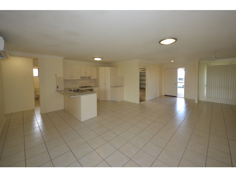 8 Zamia Way, Gracemere QLD 4702