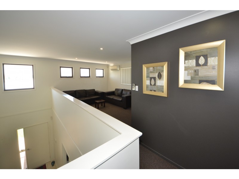 35 Doongarra Cres, Gracemere QLD 4702