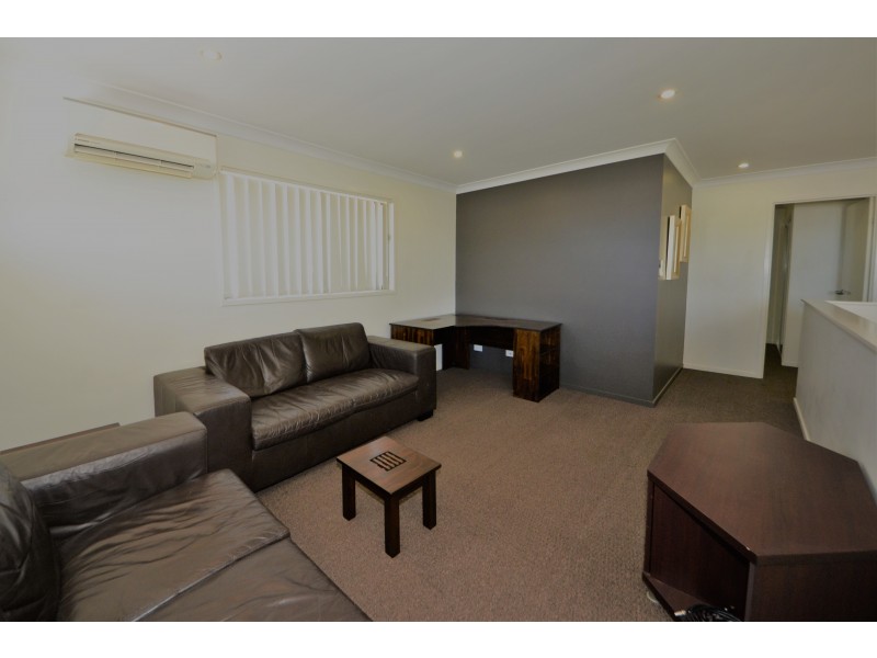 35 Doongarra Cres, Gracemere QLD 4702