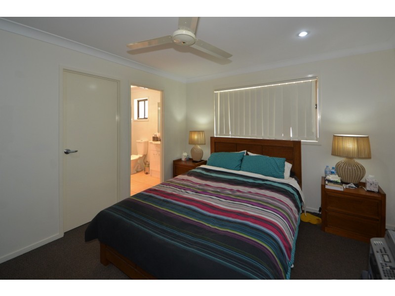 35 Doongarra Cres, Gracemere QLD 4702