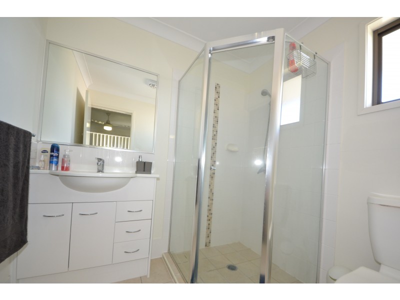 35 Doongarra Cres, Gracemere QLD 4702