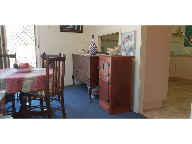 10 Limerick Lane, Mount Morgan QLD 4714