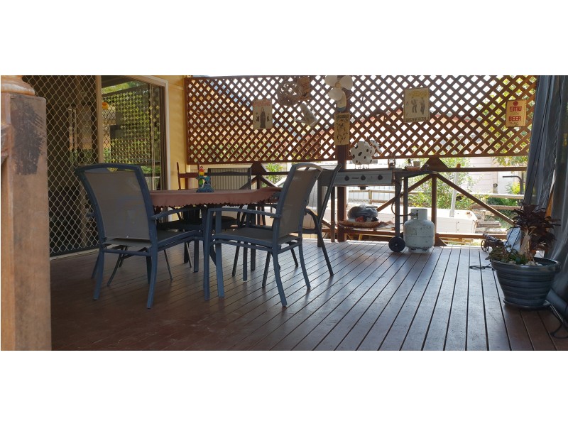 10 Limerick Lane, Mount Morgan QLD 4714