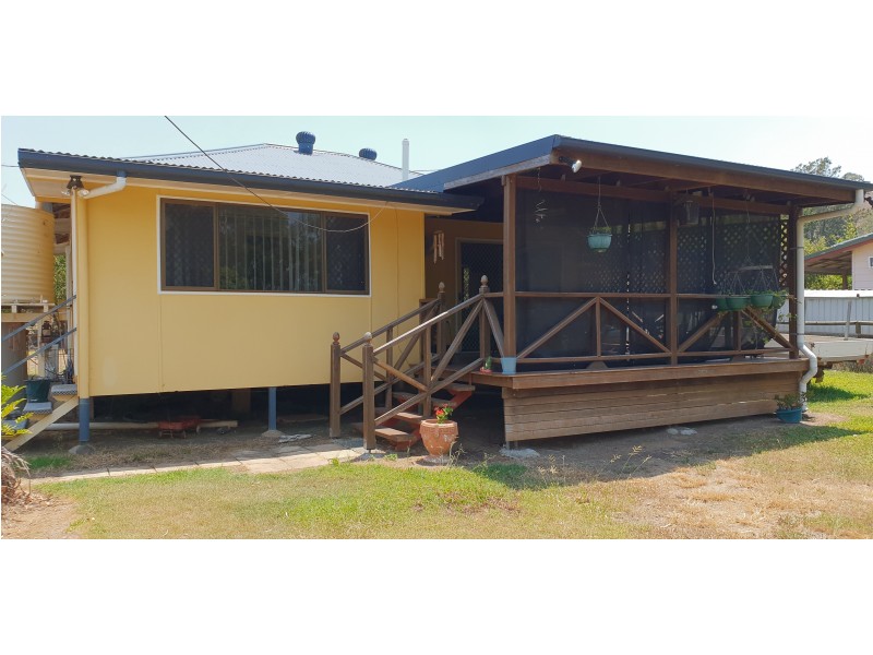 10 Limerick Lane, Mount Morgan QLD 4714