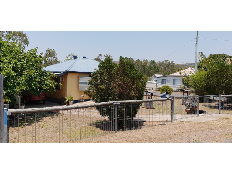 10 Limerick Lane, Mount Morgan QLD 4714