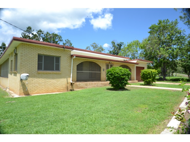 395 Struck Oil Rd, Struck Oil QLD 4714