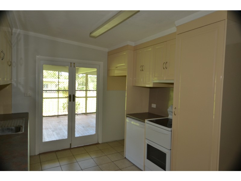 395 Struck Oil Rd, Struck Oil QLD 4714