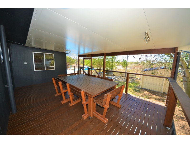 4 Perriman St, Gracemere QLD 4702