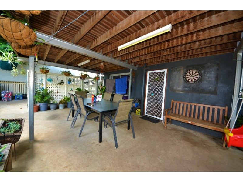 4 Perriman St, Gracemere QLD 4702