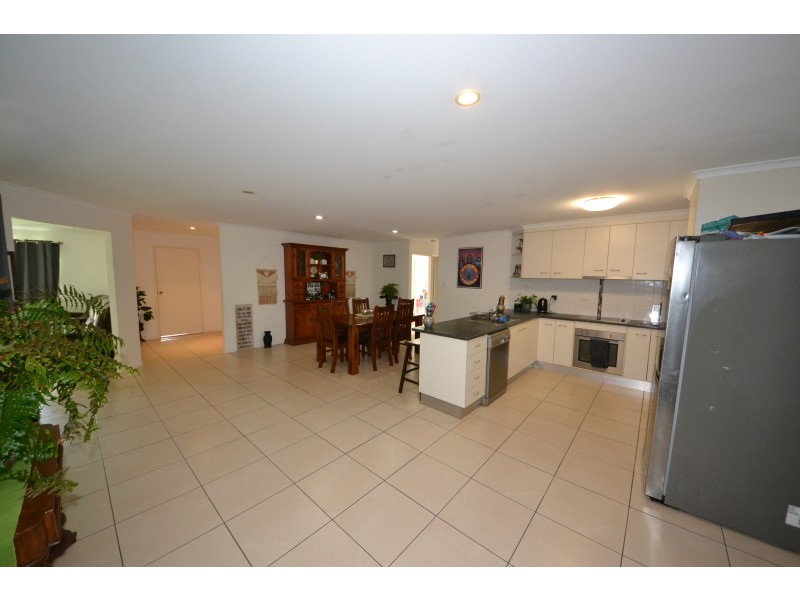 8 Koolamarra Drive, Gracemere QLD 4702