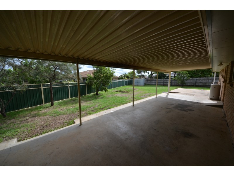 5 Milne Pl, Gracemere QLD 4702