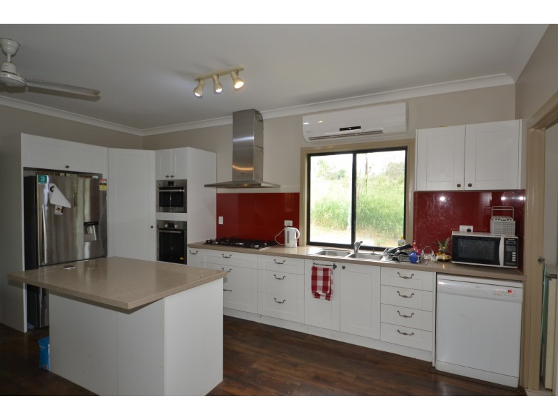 82 Webb Rd, Bouldercombe QLD 4702