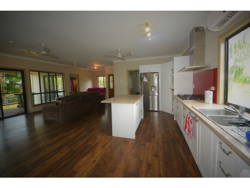 82 Webb Rd, Bouldercombe QLD 4702