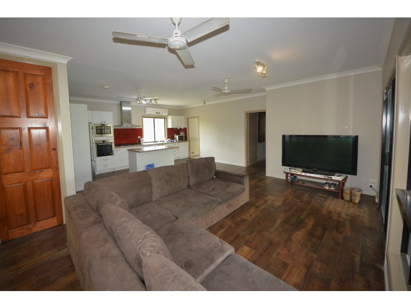 82 Webb Rd, Bouldercombe QLD 4702