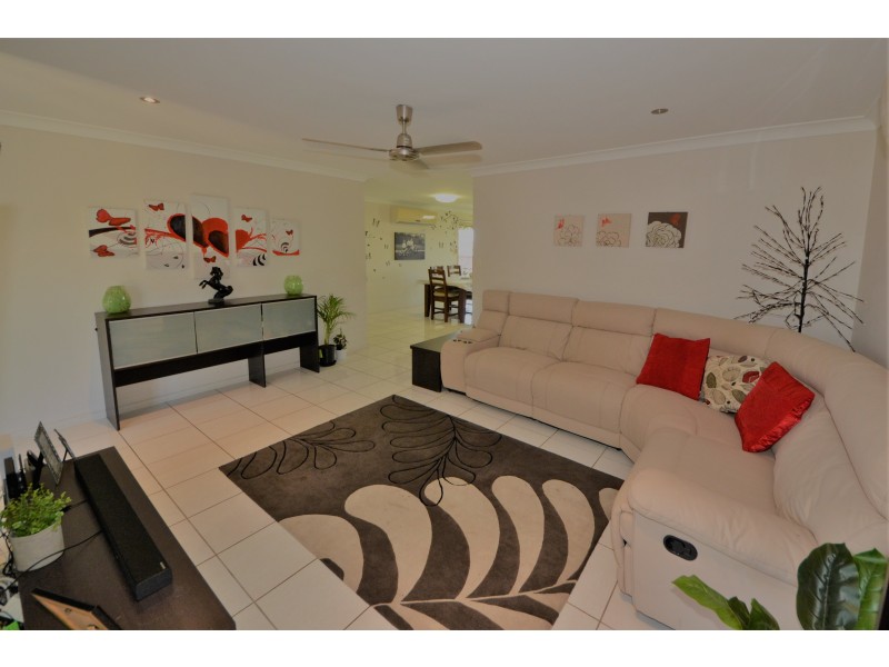 9 Thomas St, Gracemere QLD 4702