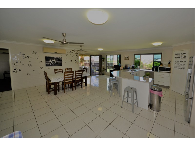 9 Thomas St, Gracemere QLD 4702