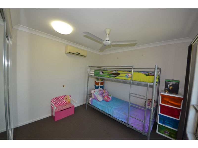 9 Thomas St, Gracemere QLD 4702