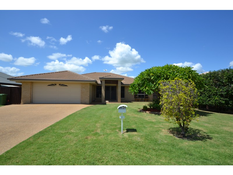 9 Thomas St, Gracemere QLD 4702
