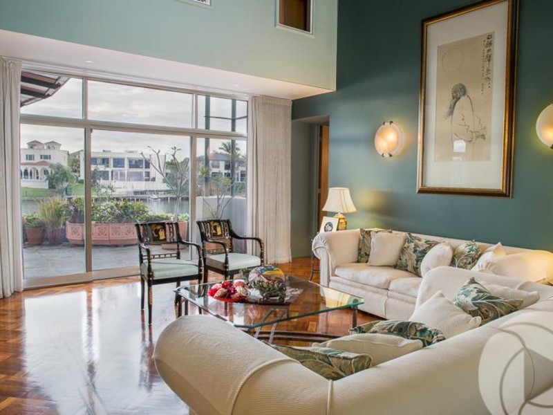 17 Staysail Crescent, Clear Island Waters QLD 4226