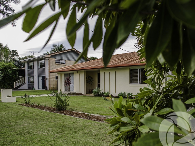 7 Lesley Avenue, Miami QLD 4220