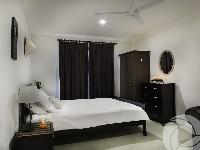 7 Lesley Avenue, Miami QLD 4220