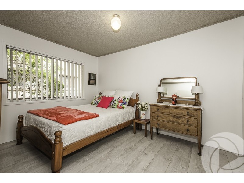 2/66 Marine Parade, Miami QLD 4220