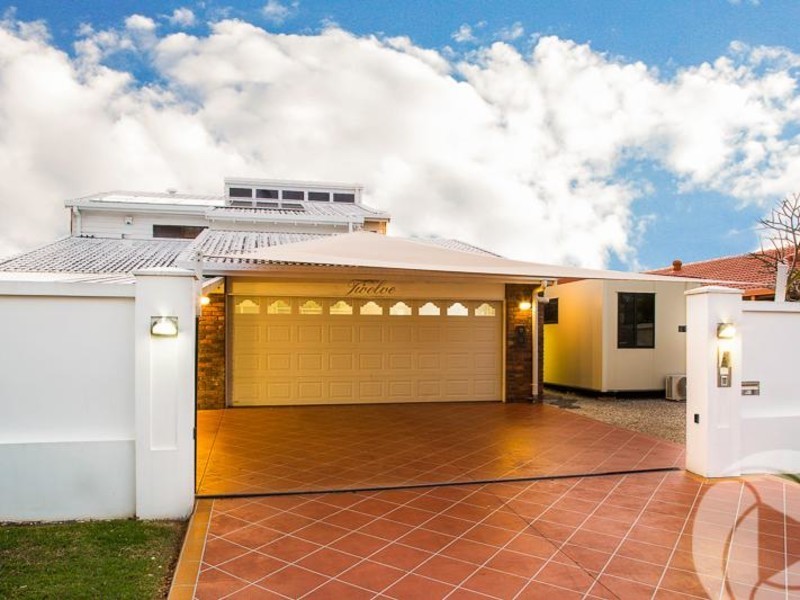 12 Claymore Crescent, Sorrento QLD 4217