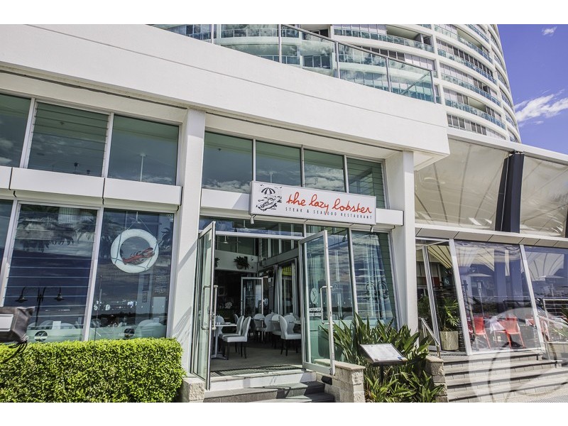 1/11 Brett Avenue, Labrador QLD 4215