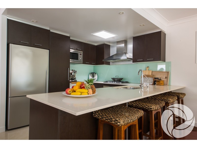 16 Verona Avenue, Isle Of Capri QLD 4217