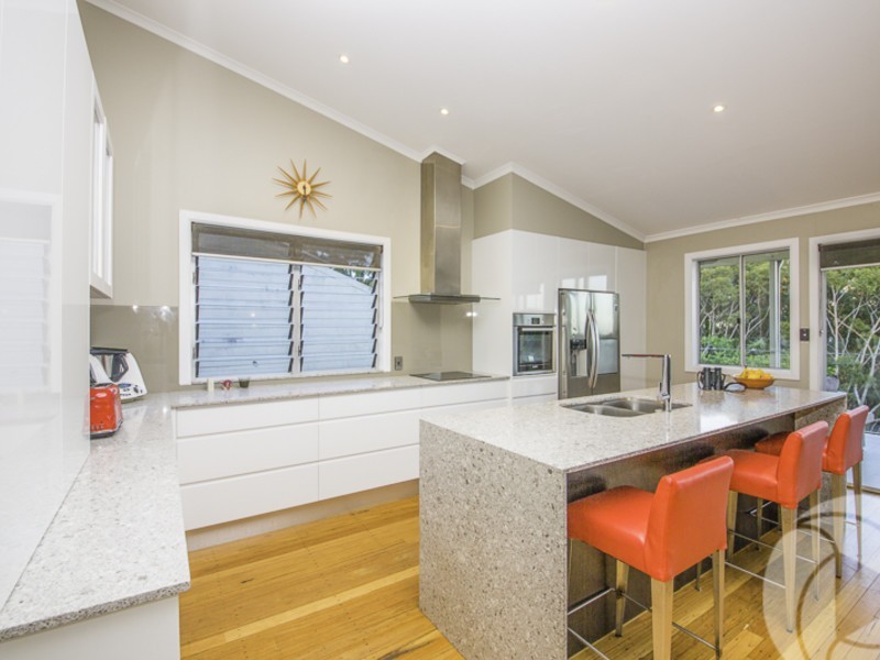 19 Lansell Avenue, Currumbin QLD 4223