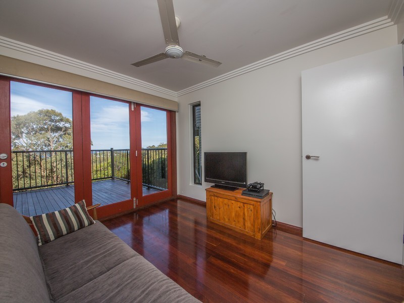 19 Lansell Avenue, Currumbin QLD 4223