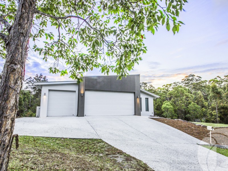 3 Golden Grove Boulevard, Reedy Creek QLD 4227