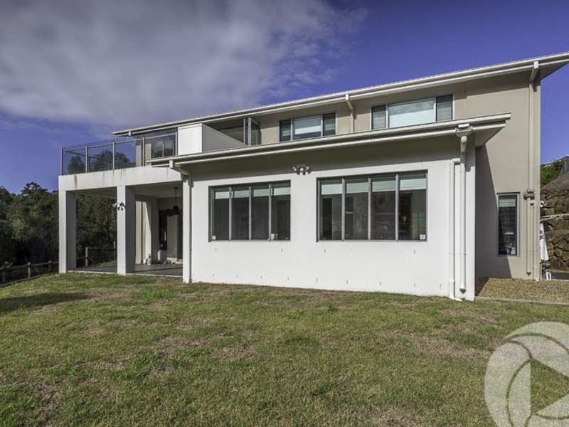 3 Golden Grove Boulevard, Reedy Creek QLD 4227