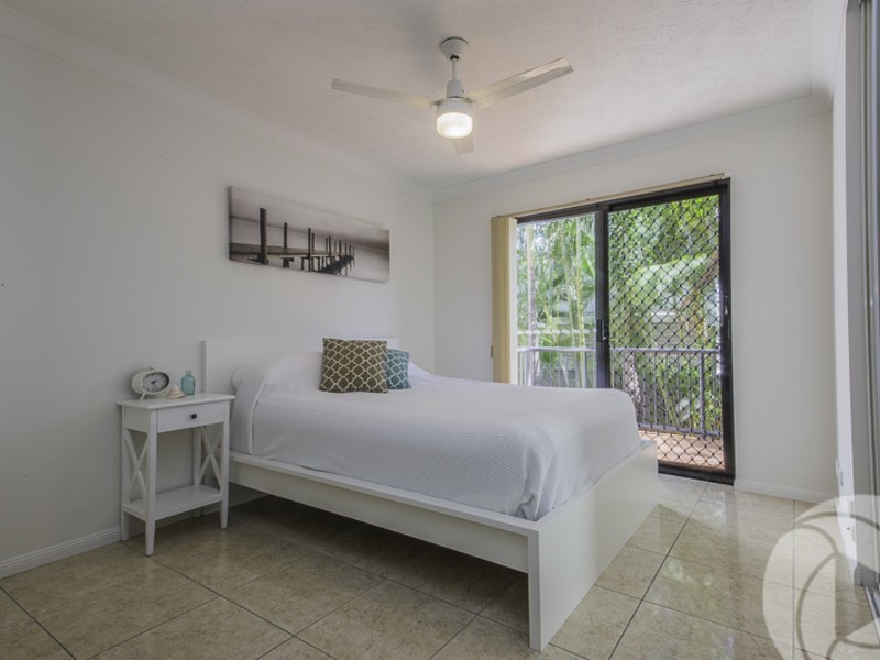 9/38 Labrador Street, Labrador QLD 4215