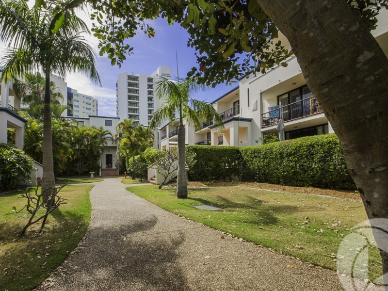 9/38 Labrador Street, Labrador QLD 4215