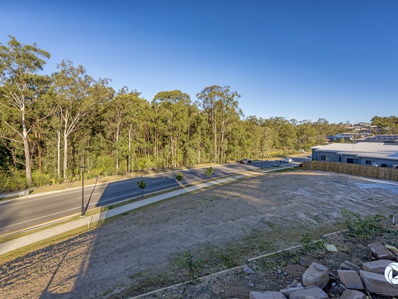 2/27 Eden View Drive, Reedy Creek QLD 4227