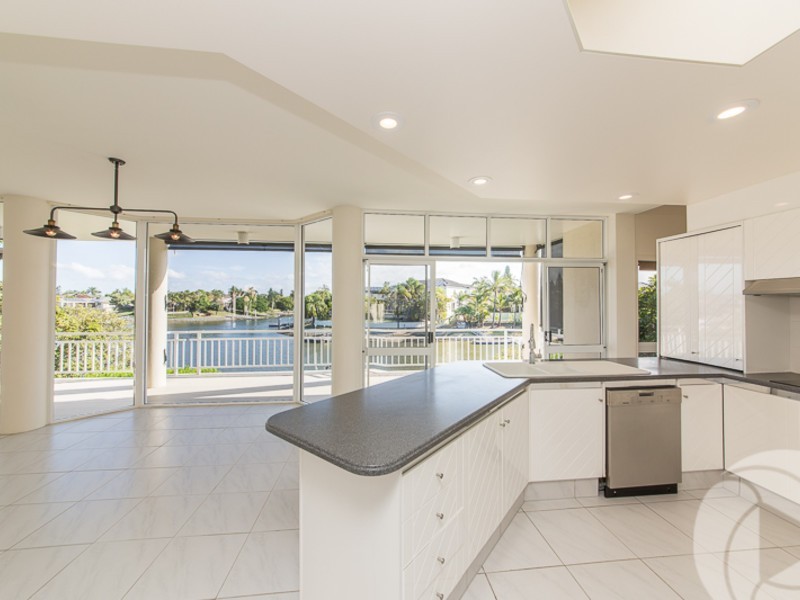 59 Charolais Crescent, Benowa Waters QLD 4217