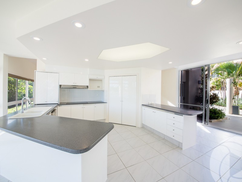 59 Charolais Crescent, Benowa Waters QLD 4217