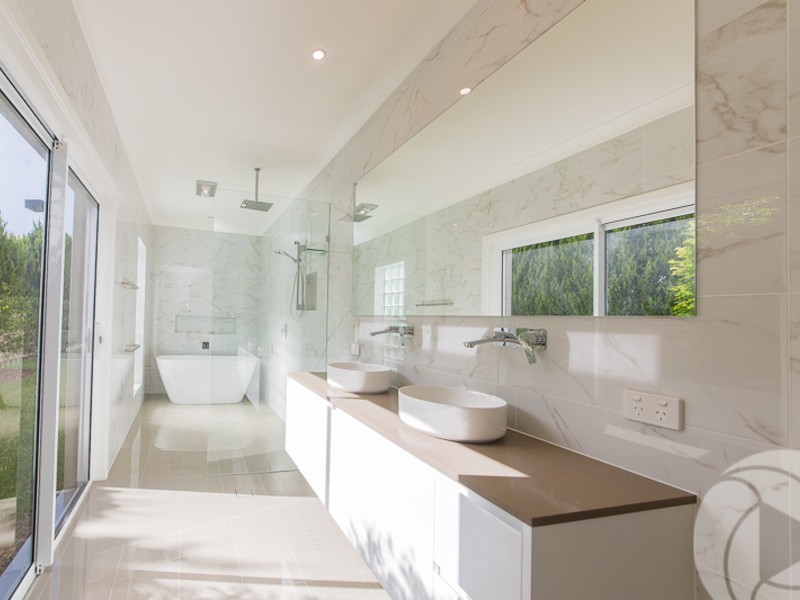 59 Charolais Crescent, Benowa Waters QLD 4217