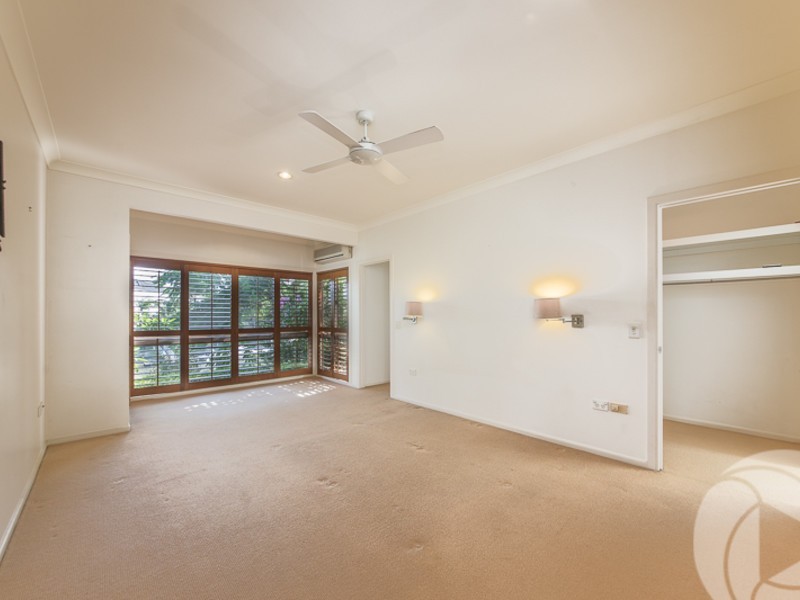 59 Charolais Crescent, Benowa Waters QLD 4217