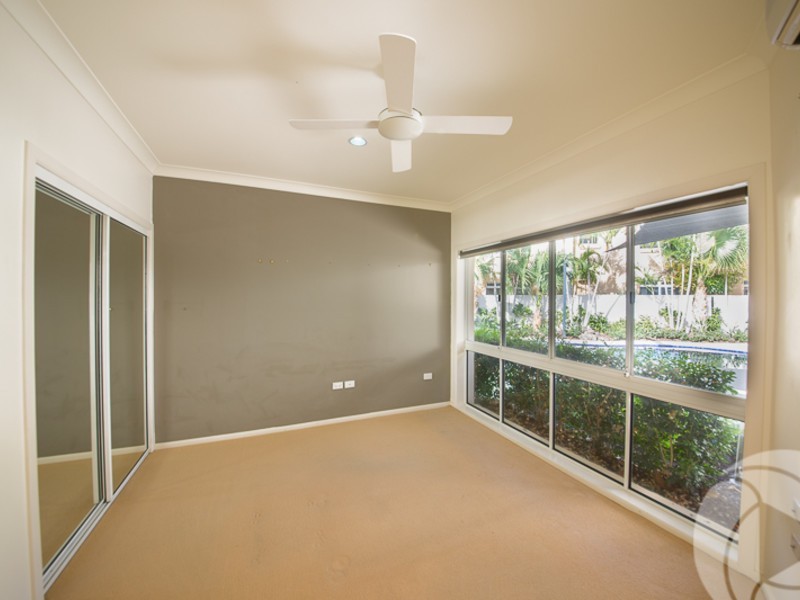 59 Charolais Crescent, Benowa Waters QLD 4217