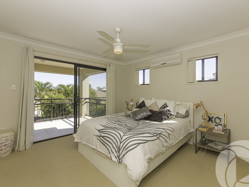 13 Menton Avenue, Varsity Lakes QLD 4227