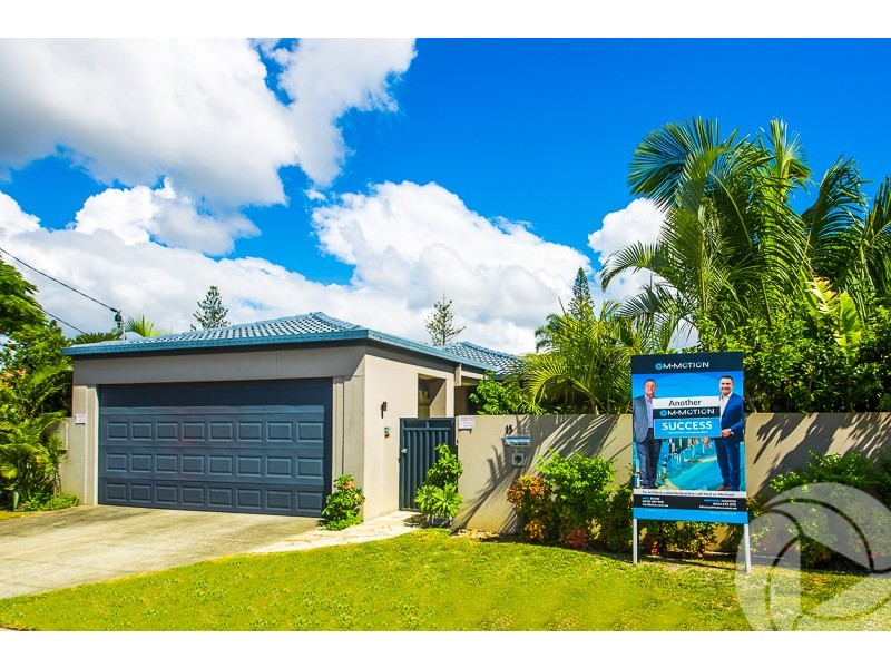 15 St Andrews Avenue, Surfers Paradise QLD 4217