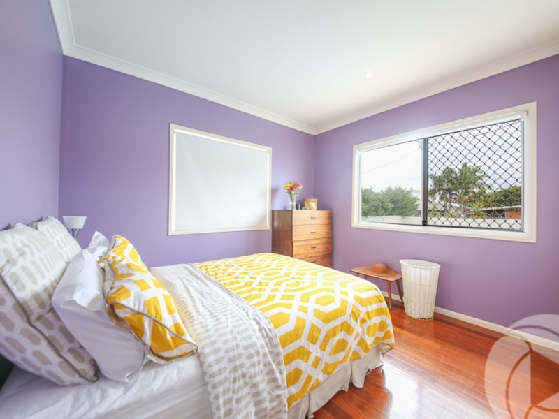 75 Twenty Fifth Avenue, Palm Beach QLD 4221