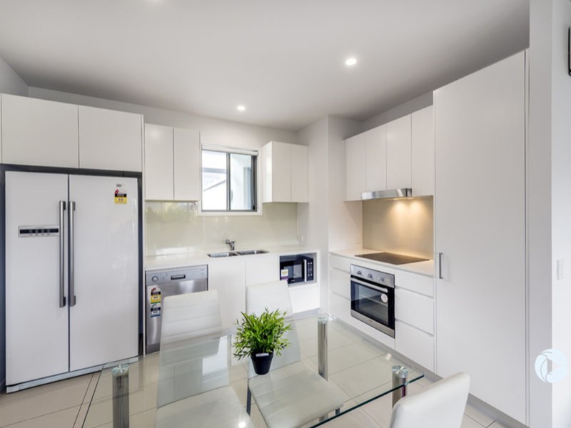 17/6-8 South Bay Drive, Varsity Lakes QLD 4227