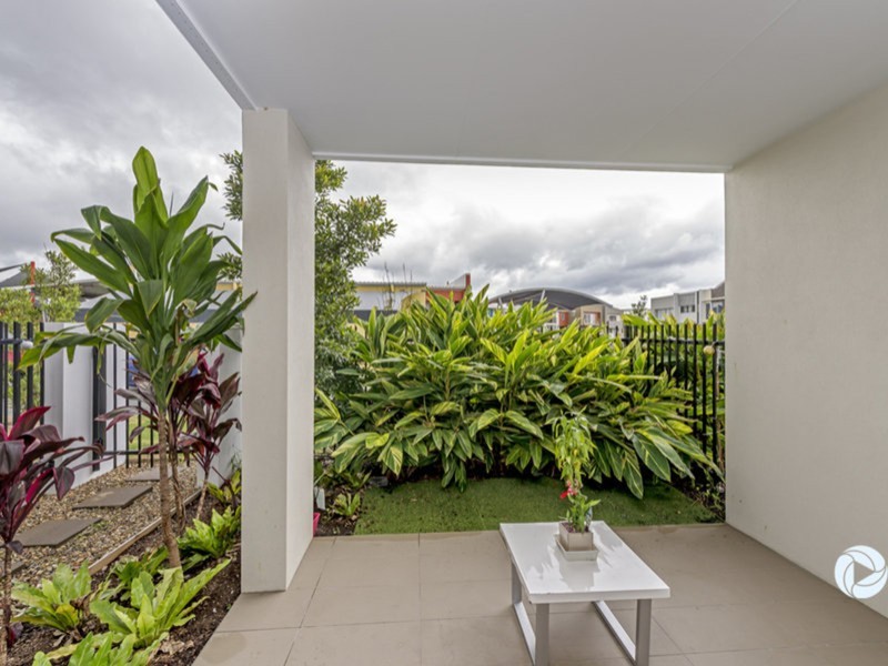 17/6-8 South Bay Drive, Varsity Lakes QLD 4227