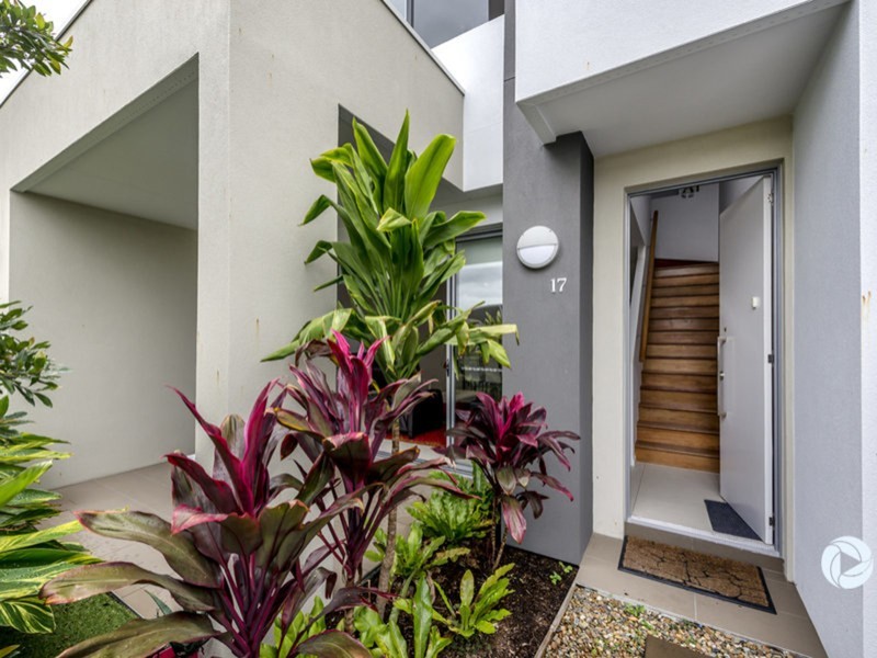 17/6-8 South Bay Drive, Varsity Lakes QLD 4227
